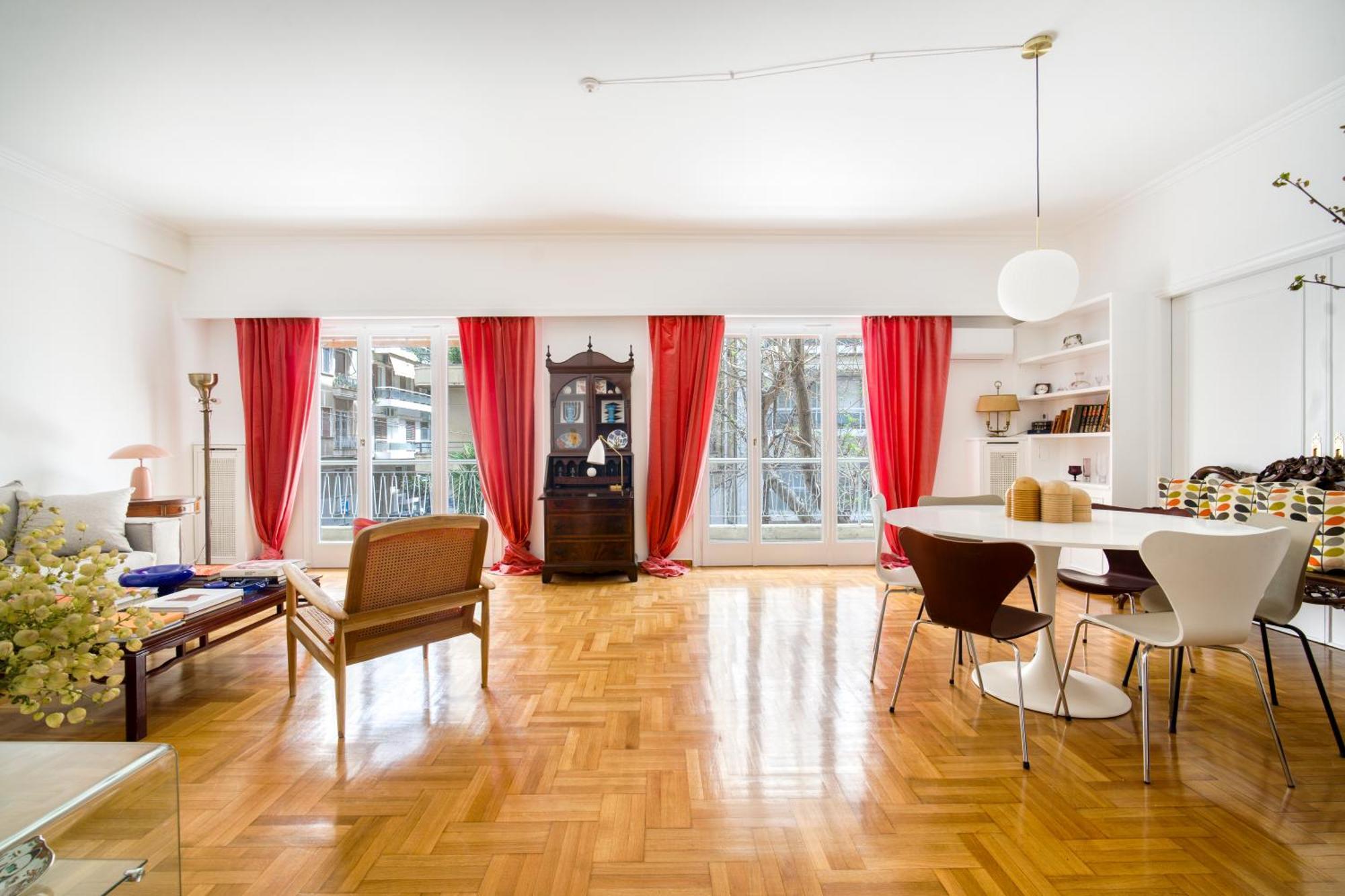 Signature 3bd Kolonaki Apartment